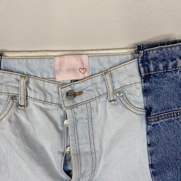 REVICE Two Tone Color Block Highrise Straight Leg Button Fly Mom Jeans Size 32 - Picture 9 of 10